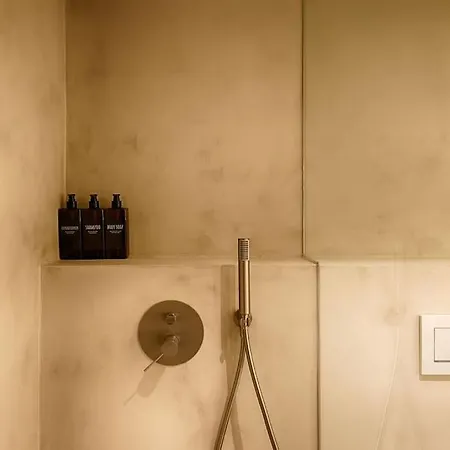 Apartment Center Gerona